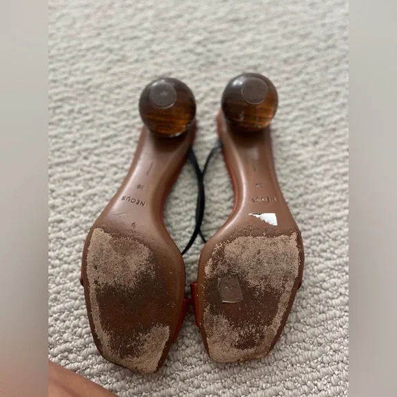 NEOUS Latouria sandals with a clear ball heel - Picture 4 of 6